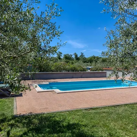 House Stella Nature With Private Pool - Happy * Valtura
